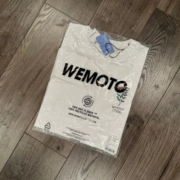 BNWT Wemoto - Vivid Flower Tee - Women's Printed Organic Cotton T-Shirt - Picture 4 of 4